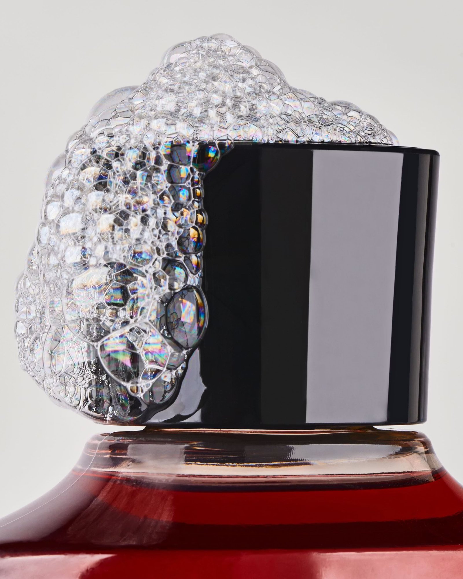 Bourbon 3-in-1 Hair, Face & Body Wash - Image 5