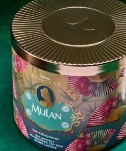 Alternative view of Mulan 3-Wick Candle